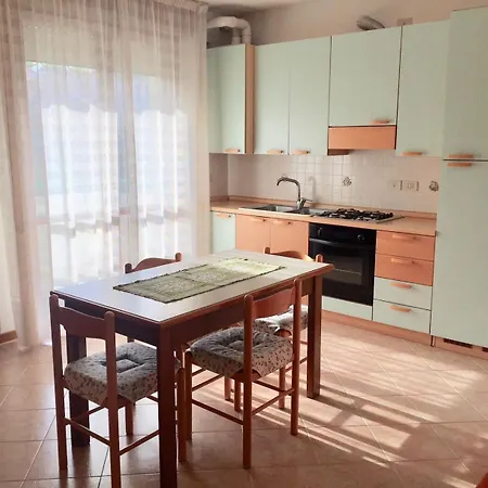 Due Camere, Vicino Al Mare - Olimpia Appartamento